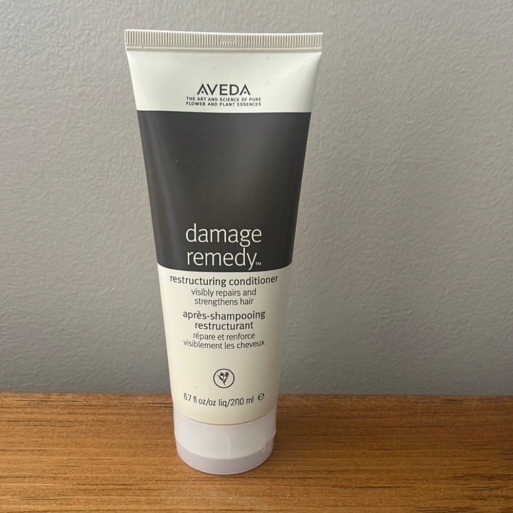 AVEDA Damage Remedy Restructuring Conditioner full size 6.7 oz never used
